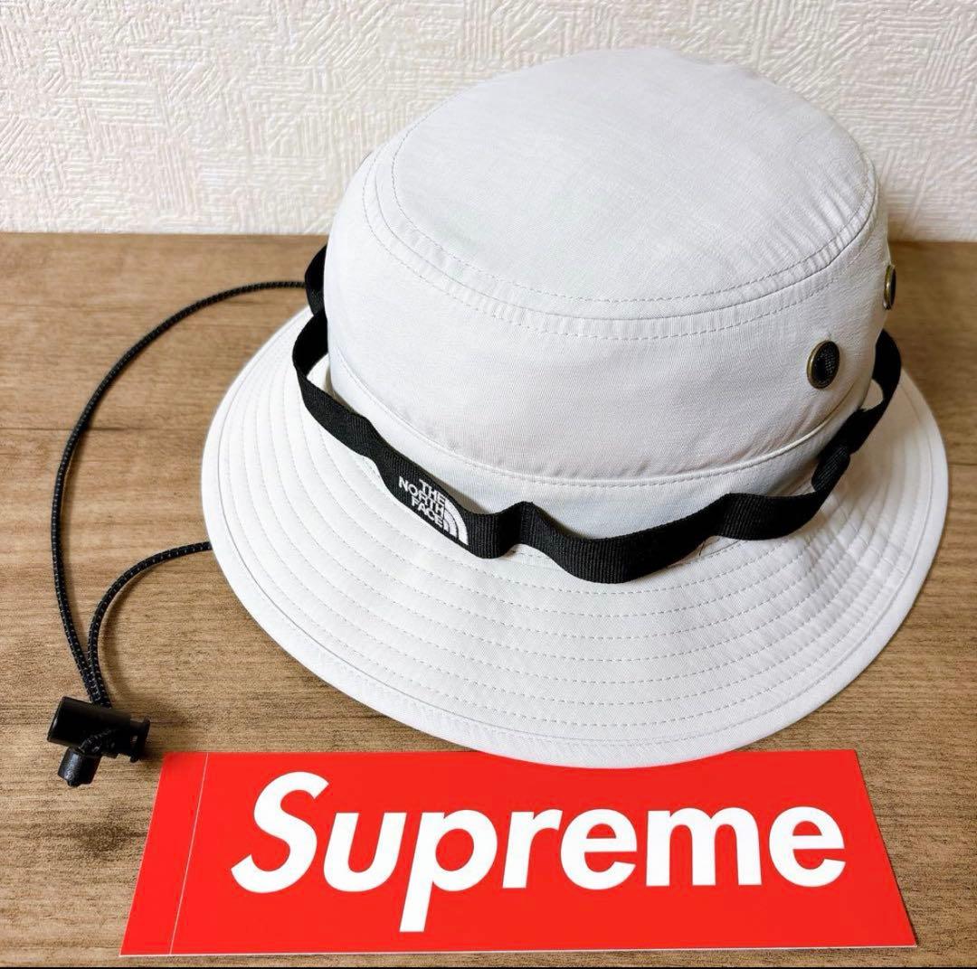 Supreme ホワイト ノースフェイス サファリハット