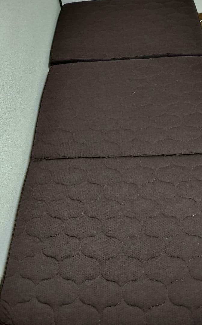 アイリスオーヤマ　エアリーマットレス 三つ折りシングル 9cm 高反発 洗える