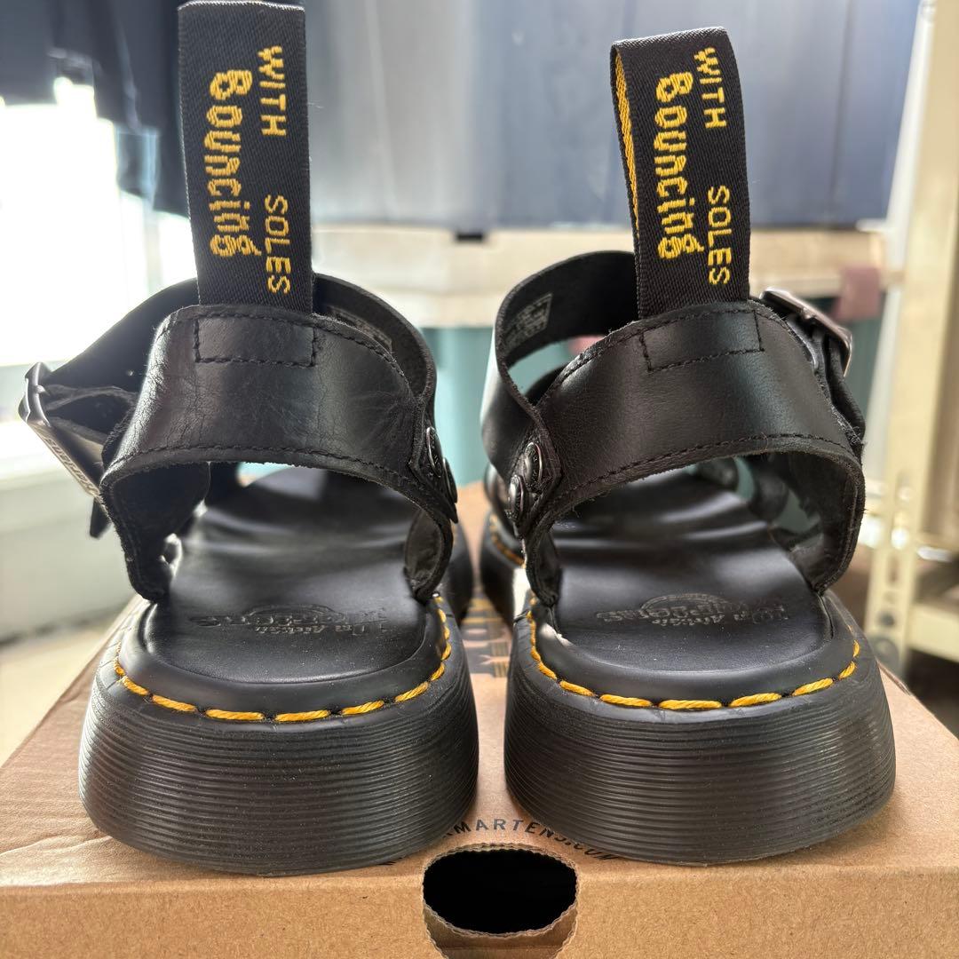 【正規店】ドクターマーチン Garin サンダル UK7（26~26.5cm）