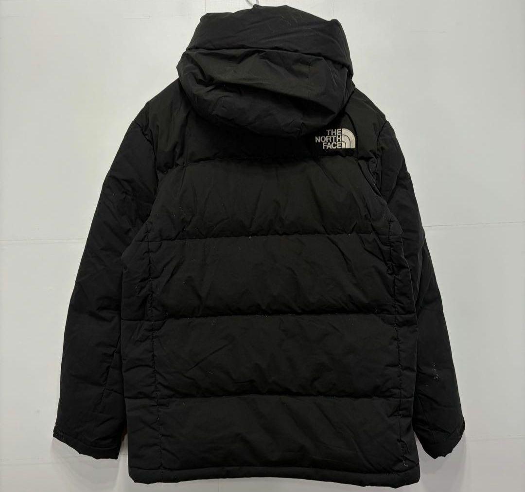 値下げノースフェイス ダウンジャケット パーカー 刺繍ロゴ 古着