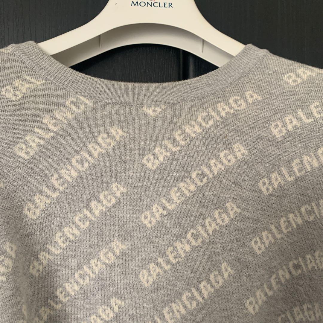 BALENCIAGA ロゴ入りセーター グレー