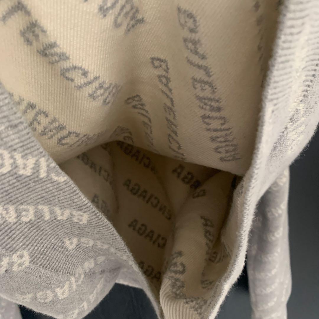 BALENCIAGA ロゴ入りセーター グレー