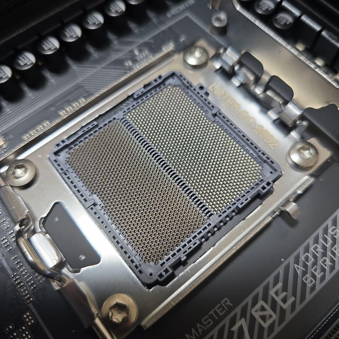 マザーボード AORUS X870E AORUSMASTER Rev:1.0