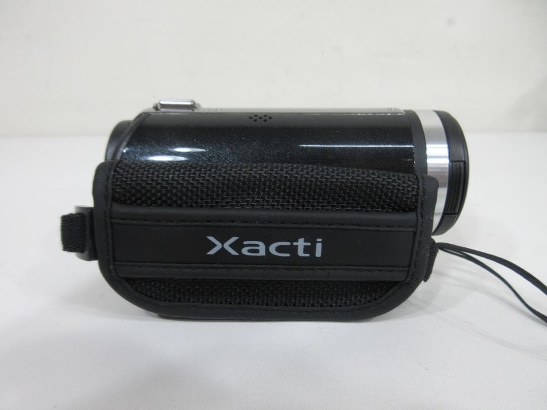 1217V【中古美品】SANYO ビデオカメラ Ｘａｃｔｉ DMX-TH1
