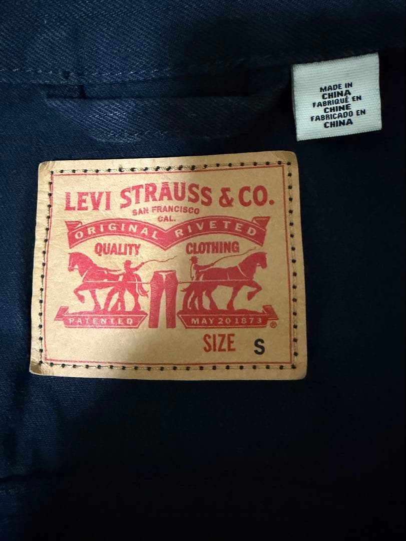 Levis ブラック デニム カットオフベスト 山田蓮[Sサイズ]