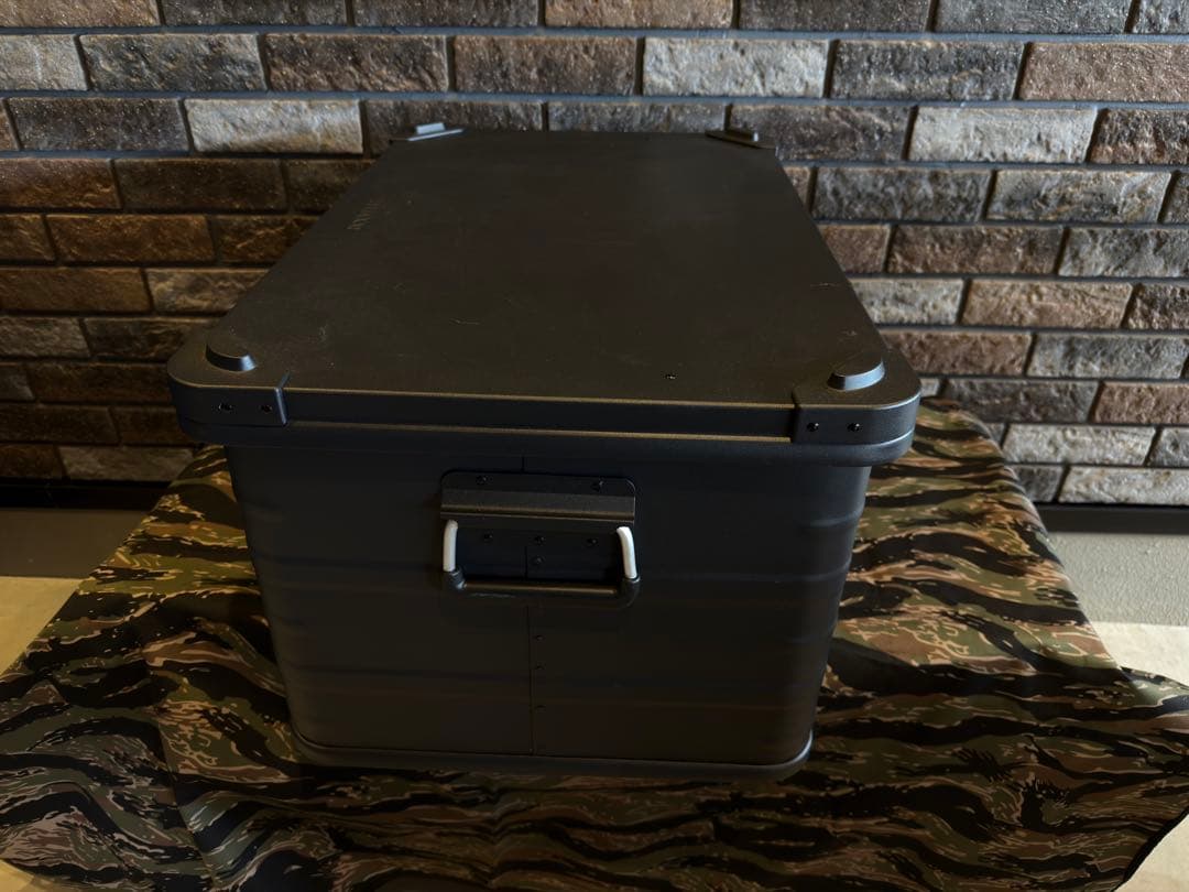 FIELDOOR アルミ コンテナ ボックス ステー付 【ブラック】 Lサイズ