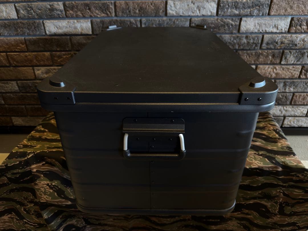 FIELDOOR アルミ コンテナ ボックス ステー付 【ブラック】 Lサイズ