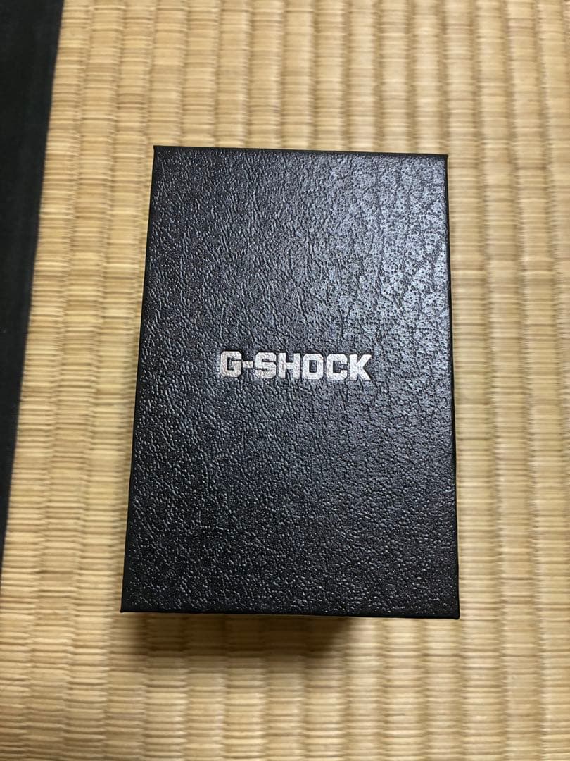 G-SHOCK ブラック腕時計