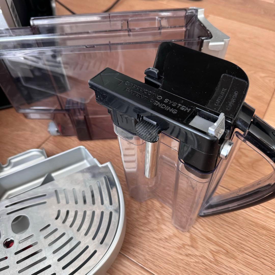 再値下げ De'Longhi ESAM1500DK エスプレッソマシン