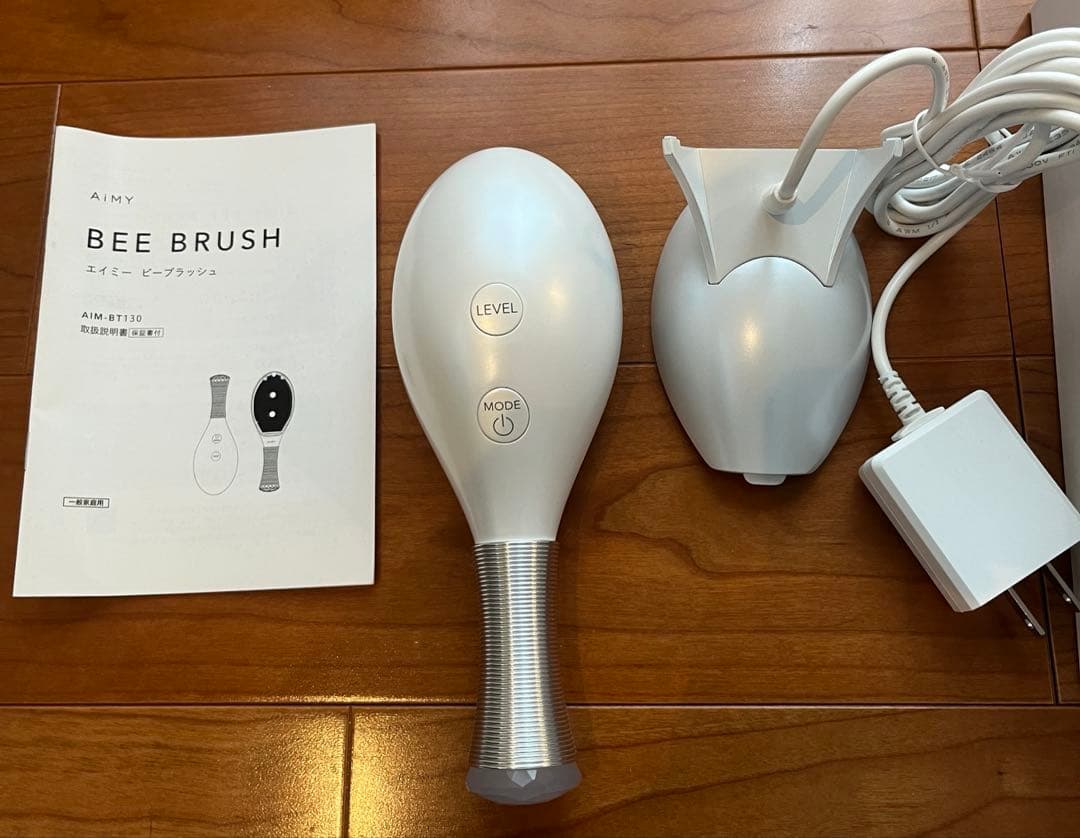 AIMY BEE BRUSH 美顔器