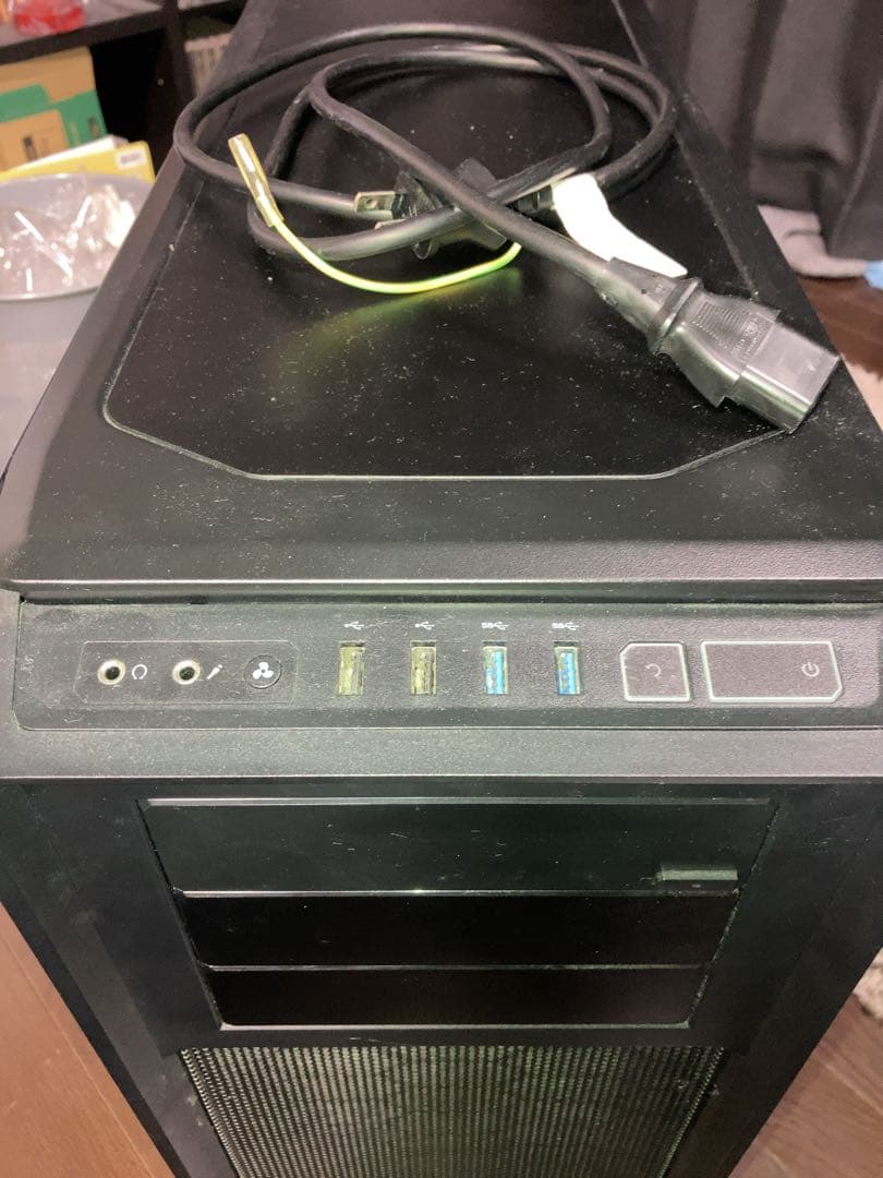 ジャンク OS無しPC パーツ取りなどに