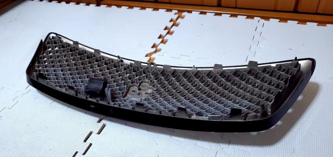 ★送料無料★　18系　前期　クラウン　アスリート　純正フロントグリル