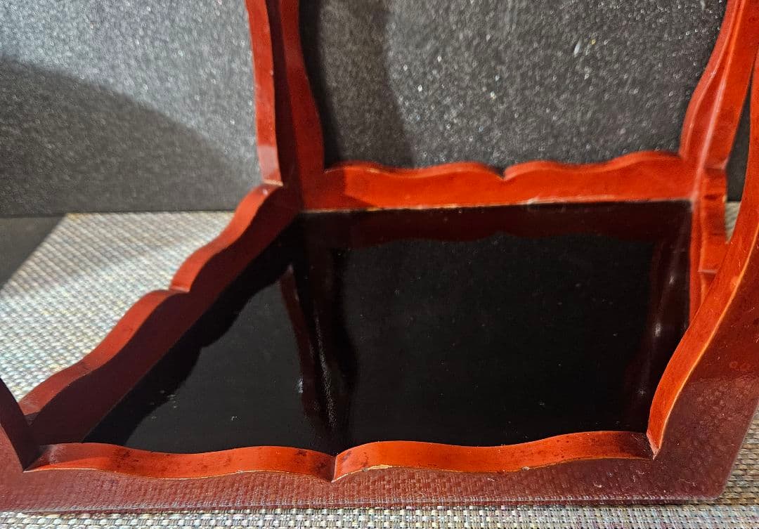 明治時代　木製　朱漆塗　四脚　香炉台　花台　盆栽台　台子　茶棚　茶道具　オブジェ