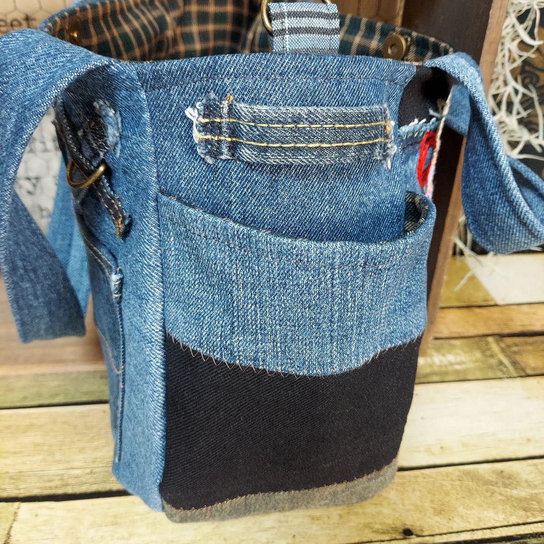 刺繍デニムバック　No.646　デニムリメイク　チューリップバック　丸いバック