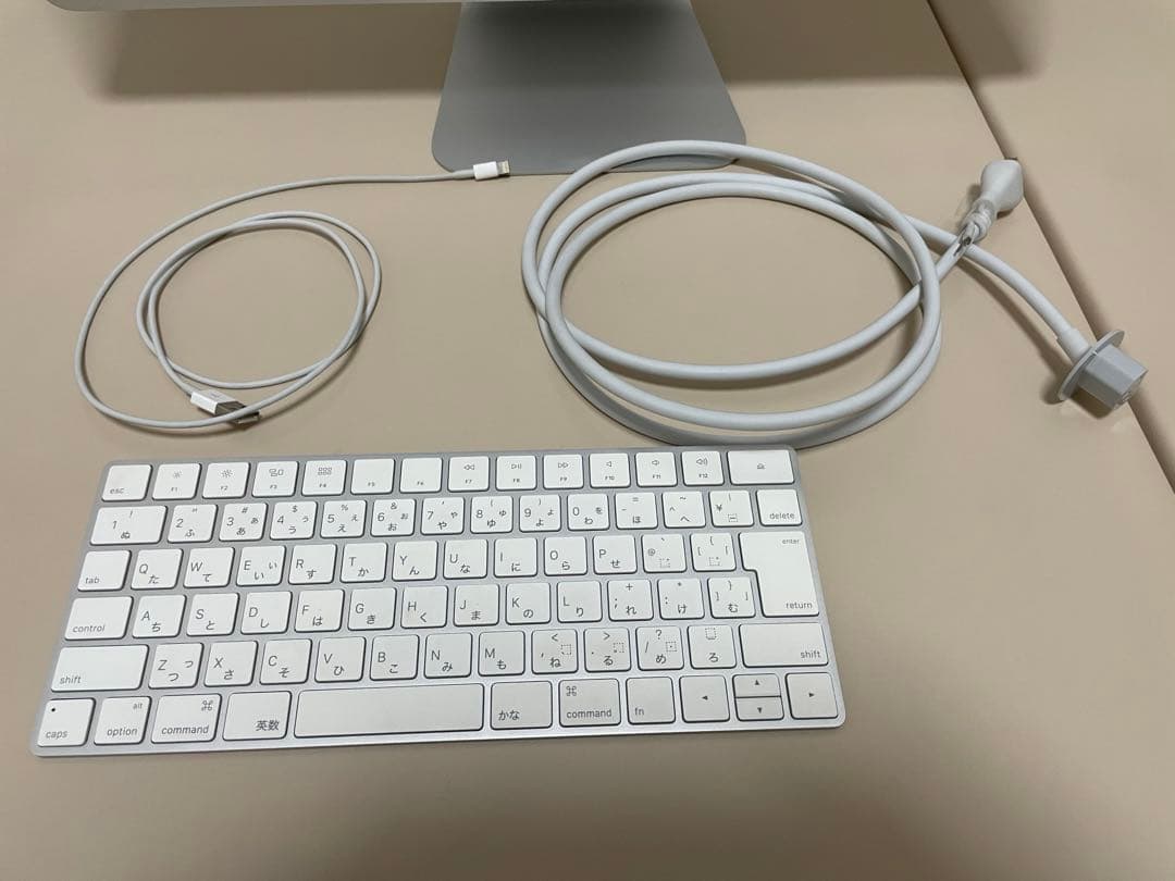 Macデスクトップ Apple iMac MK142J/A ICore i5 1.6GHz 21.5