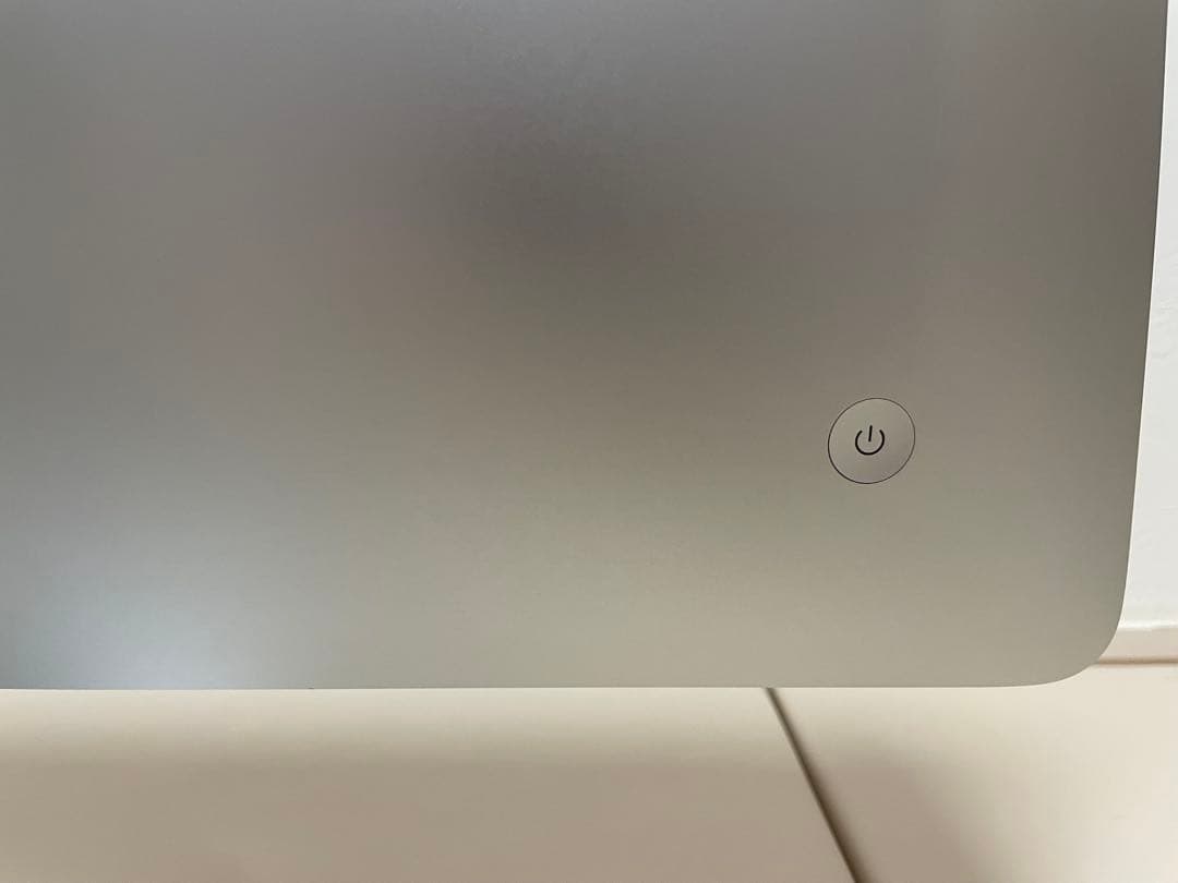 Macデスクトップ Apple iMac MK142J/A ICore i5 1.6GHz 21.5