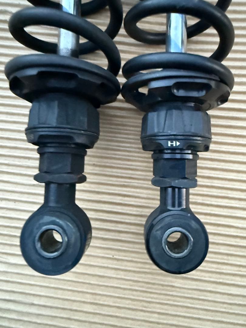 YSS サスペンションショック ブラック C280933 C280934