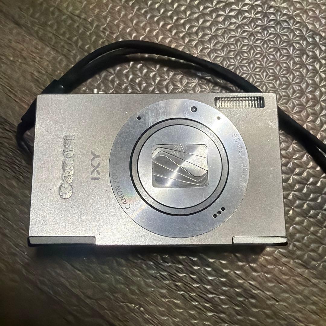 Canon IXY3 PC1736 コンパクトデジタルカメラ　ジャンク