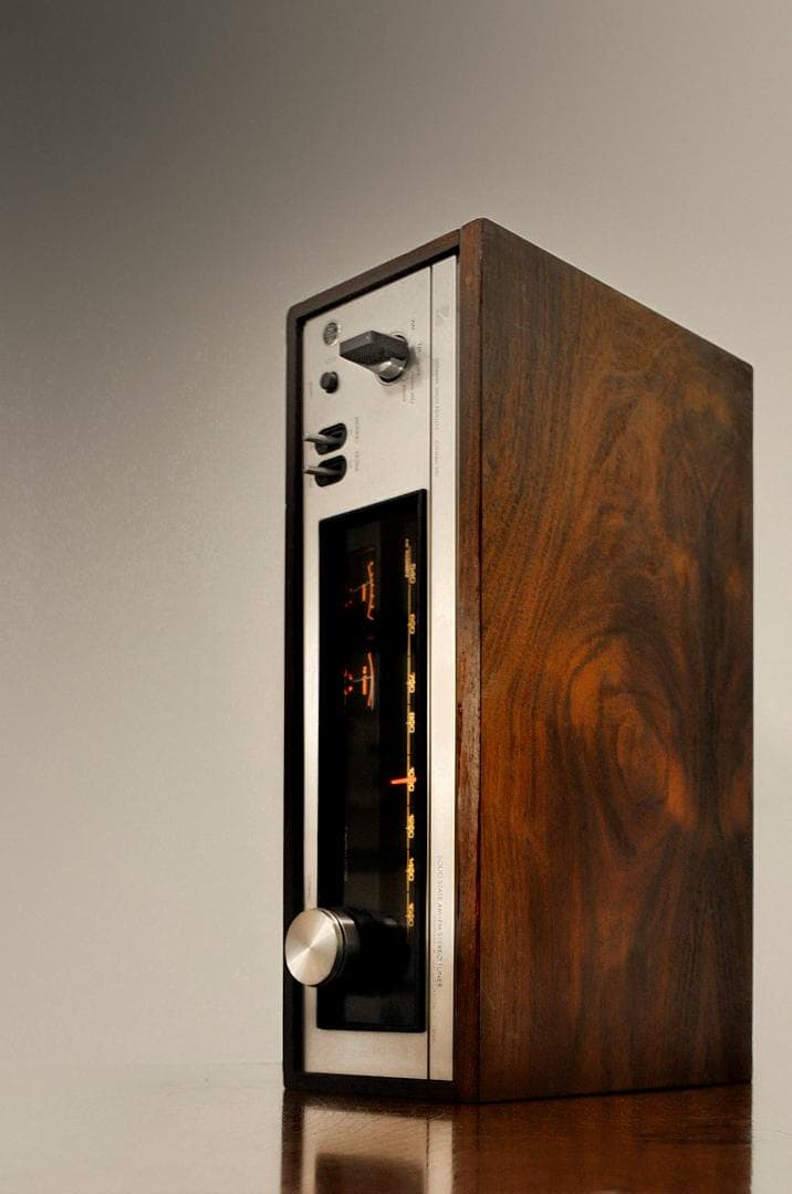 ★LUXMAN T-550 　品位あるチューナーもラックス　♪