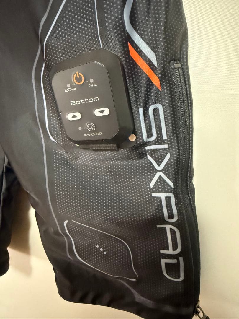 SIXPAD Powersuit Bottom MEN Lサイズ