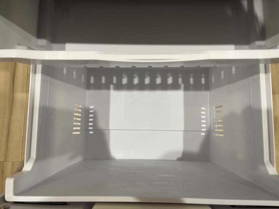 ✴︎専用✴︎プロフ必読様✴︎送料無料！美品☆ 日立　ノンフロン冷凍冷蔵庫　R-27NV