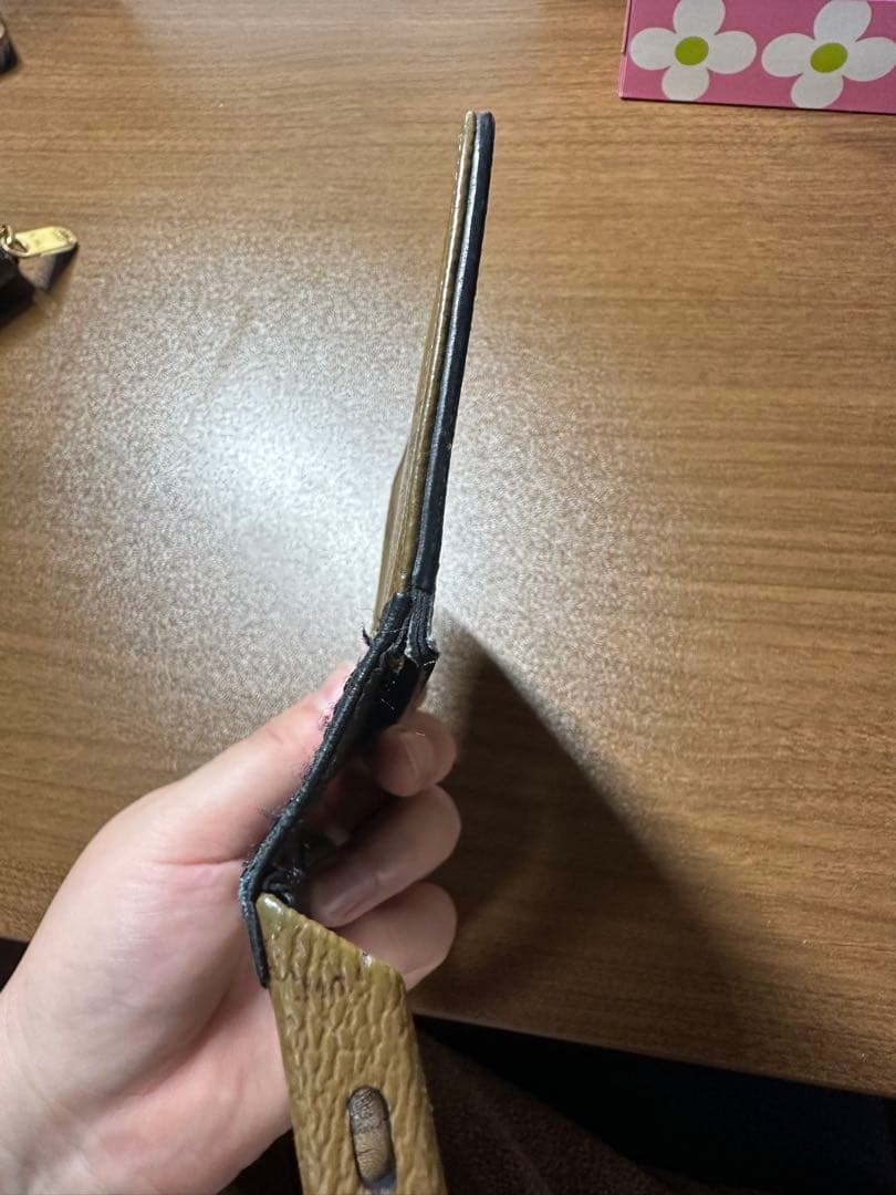 ルイヴィトン iPhone14Pro フォリオ スマホケース