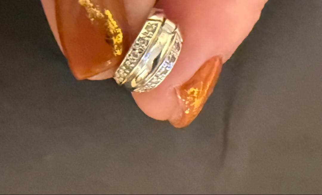 K18WG刻印あり　ダイヤ　パヴェ　片方のみ