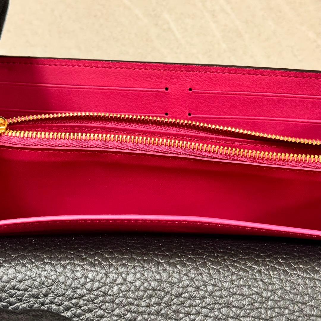 美品　ルイ・ヴィトントリヨンポルトフォイユカプシーヌ長財布　ブランド