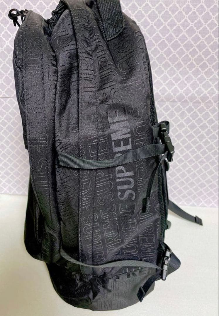 【新品✨️大人気】supreme シュプリーム バックパック リュック ブラック