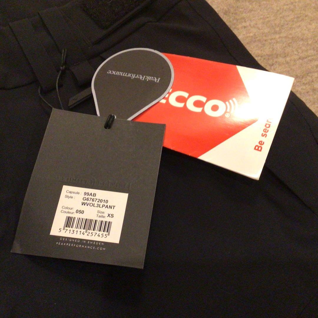 【新品】ピークパフォーマンス　スノーパンツ　レディース