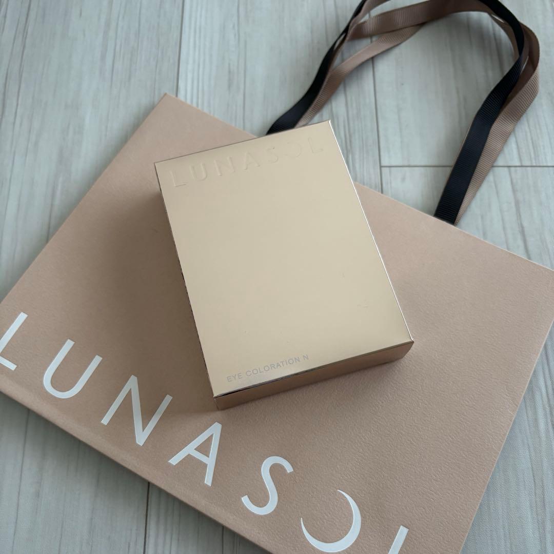 【店舗限定完売品】ルナソル アイカラーレーションN EX11ローステッドトフィー