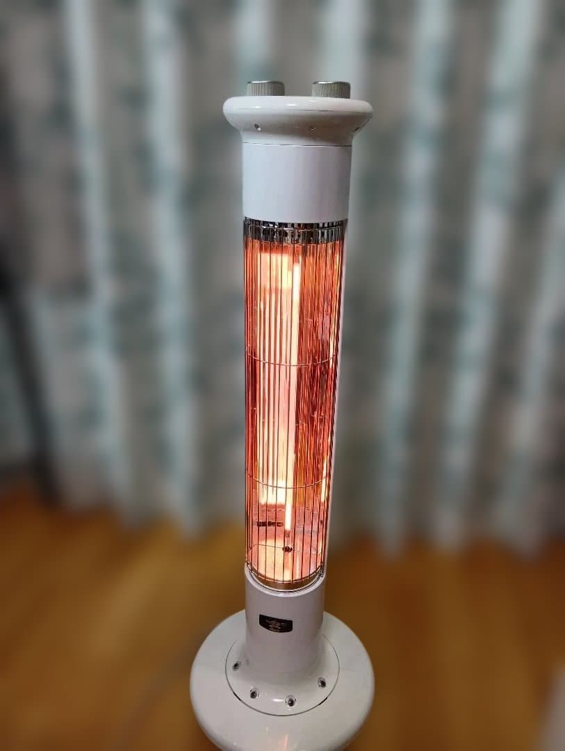 電気ヒーター ALADDIN CAH-1G9B(W) WHITE