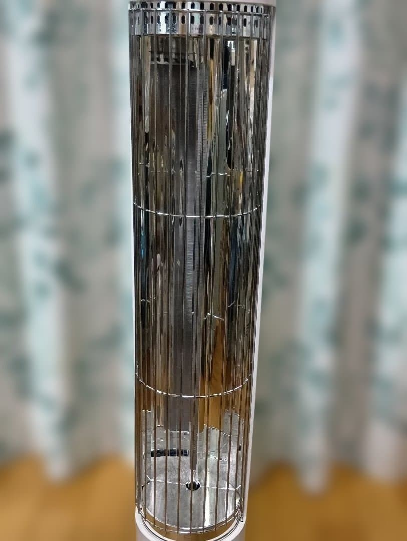 電気ヒーター ALADDIN CAH-1G9B(W) WHITE