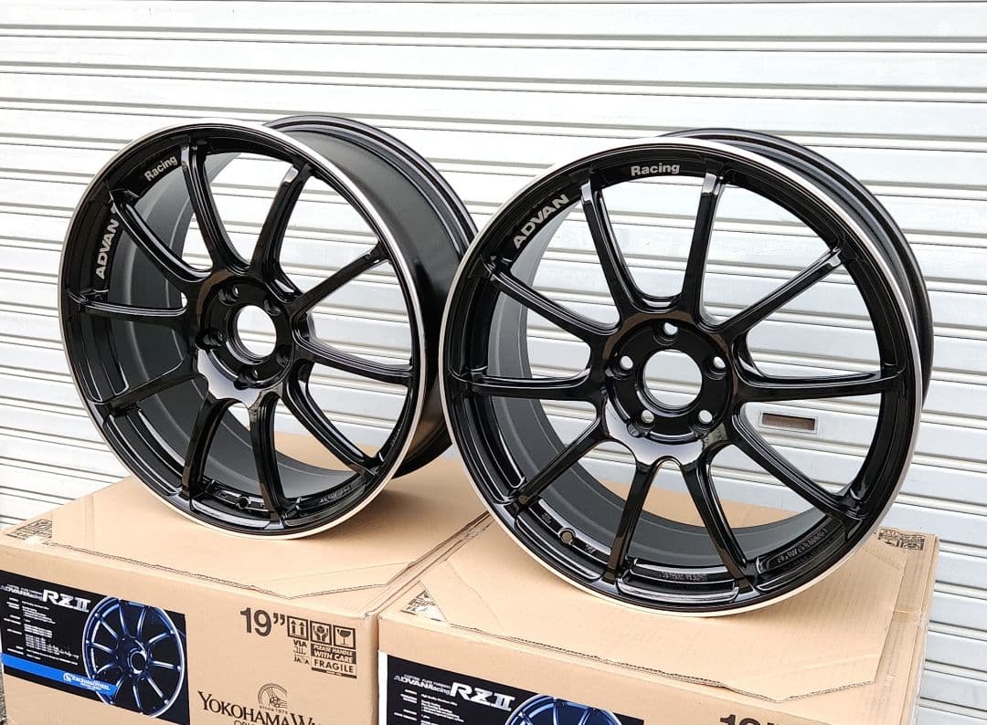 ADVAN│RZ2｜19インチ｜8.0J ＋48｜PCD 112｜4本セット
