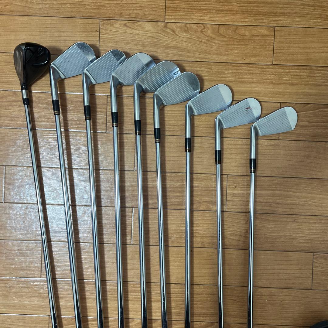 ゴルフクラブセット 赤 SRIXONケース付 15本