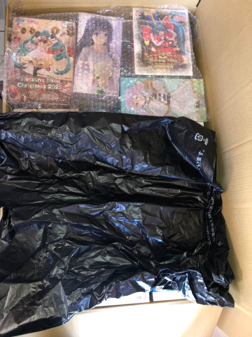 初音ミク　フィギュア　BPEV エメラルド　フリーレン　青ブタ　スクール　40個