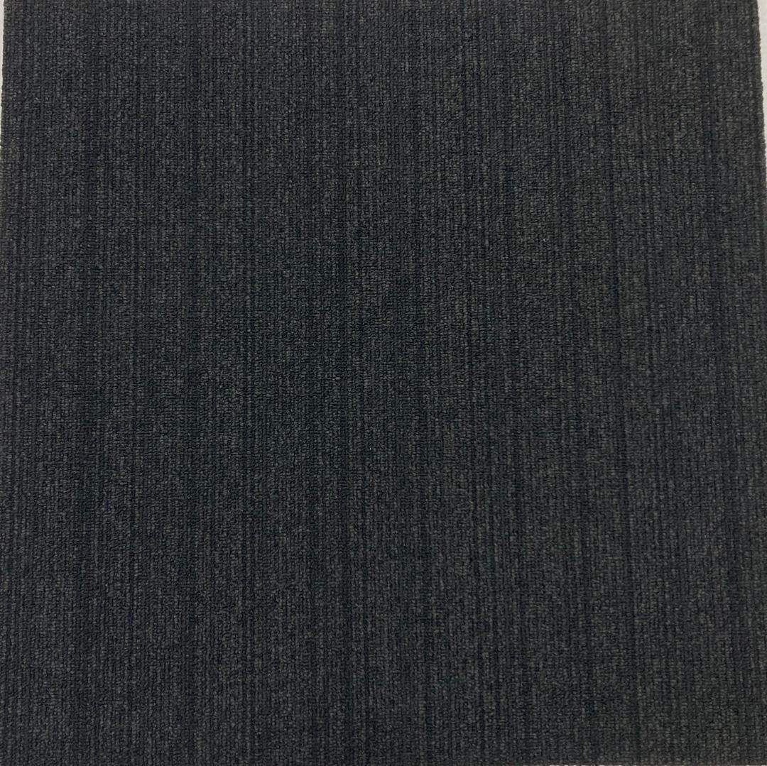 アン　　タイルカーペット　新品・未使用　国内メーカー　アウトレット