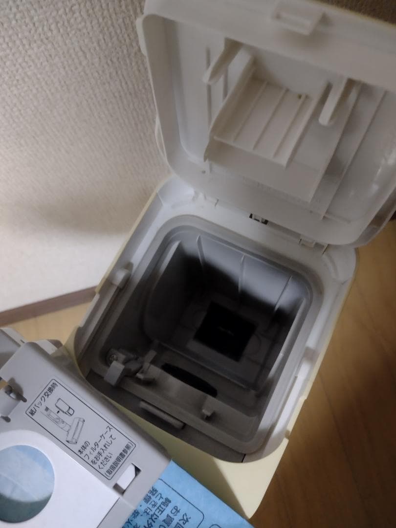 パナソニック★掃除機★MC-NS10K★2022年製★バッテリ新品と大差なし★3