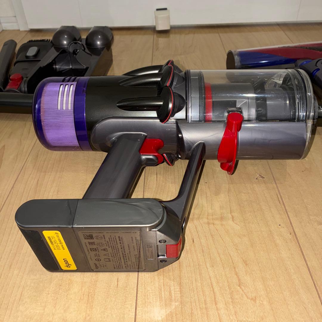 ダイソン SV18　コードレス　Digital Slim Fluffy　掃除機