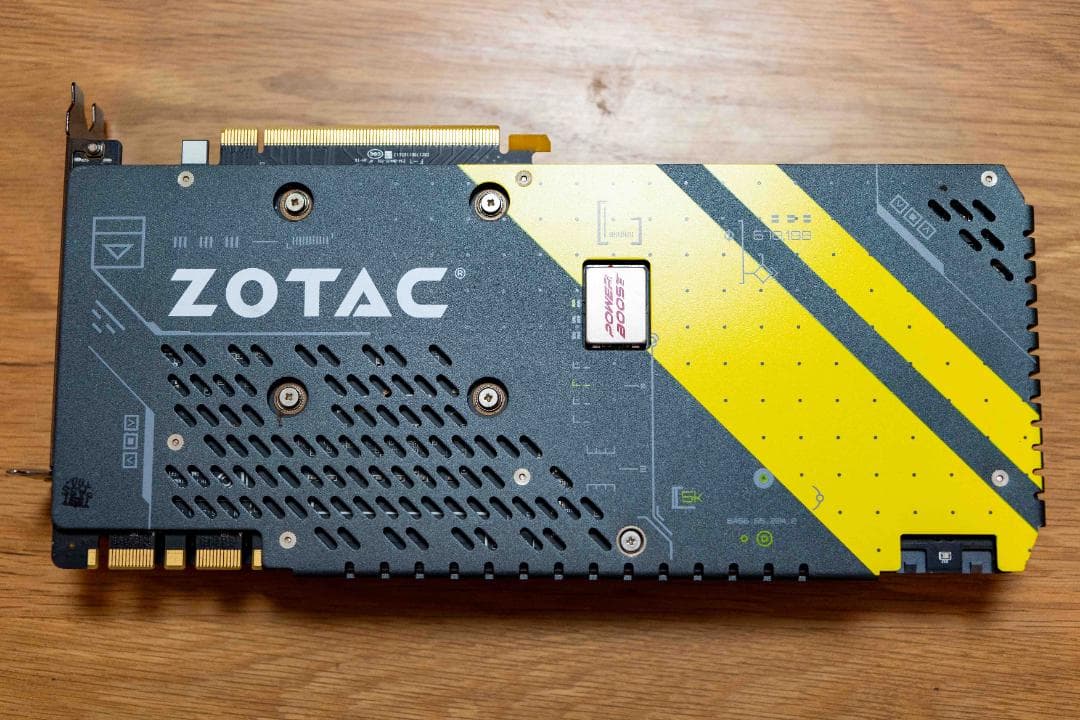 ZOTAC GeForce GTX 1070 グラフィックボード