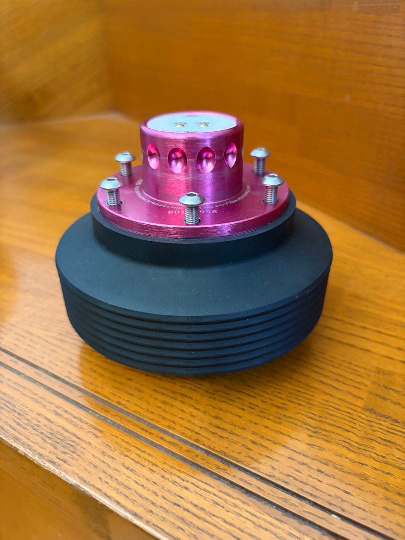 MOMO DRIFTING 330D 85mm ステアリングホイール