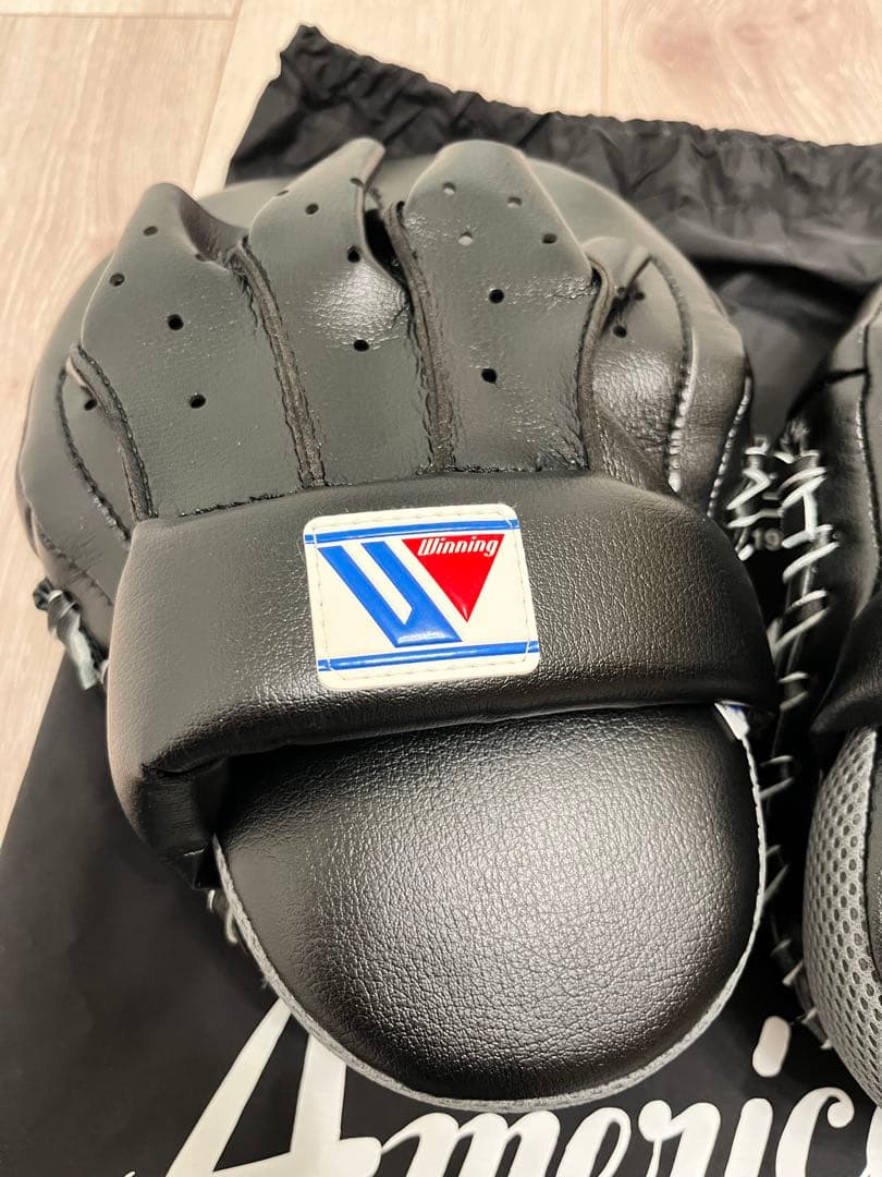 【新品未使用】Winning ウイニング パンチングミット CM-65 ブラック