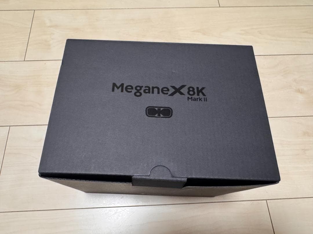 ほぼ未使用 Shiftall MeganeX 8K Mark II(数時間使用)