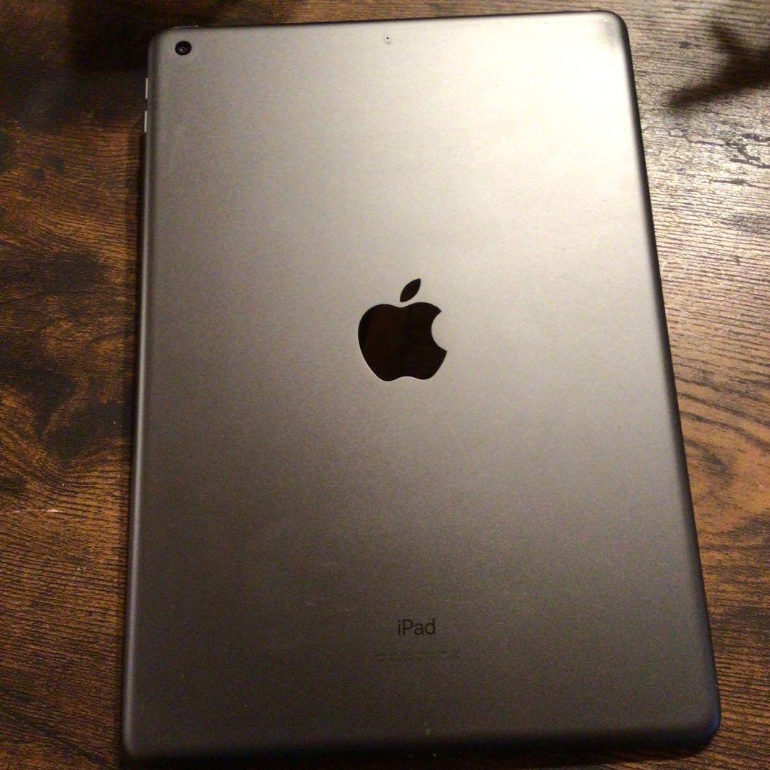 iPad第7世代 32GB スペースグレイ　Wi-Fiモデル(本体のみ)
