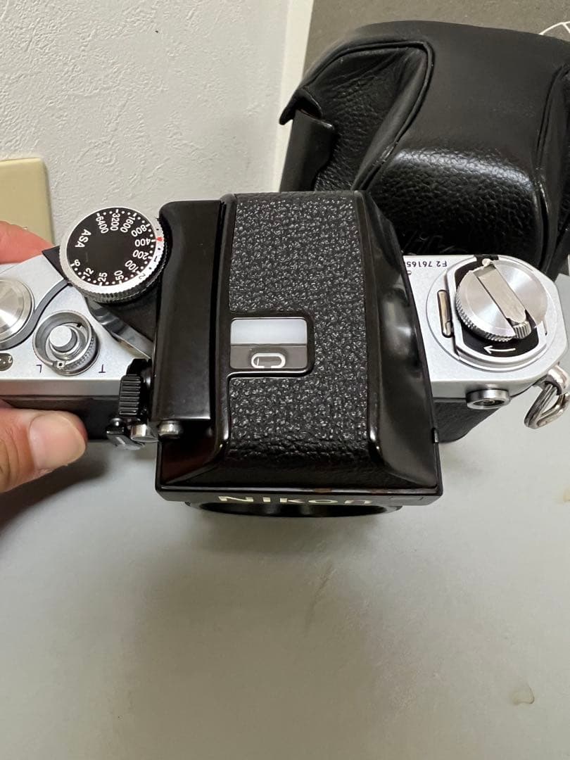 Nikon F2 本体とケース