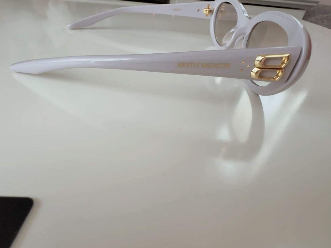 GENTLE MONSTER ジェントルモンスター Cocoa V4 サングラス