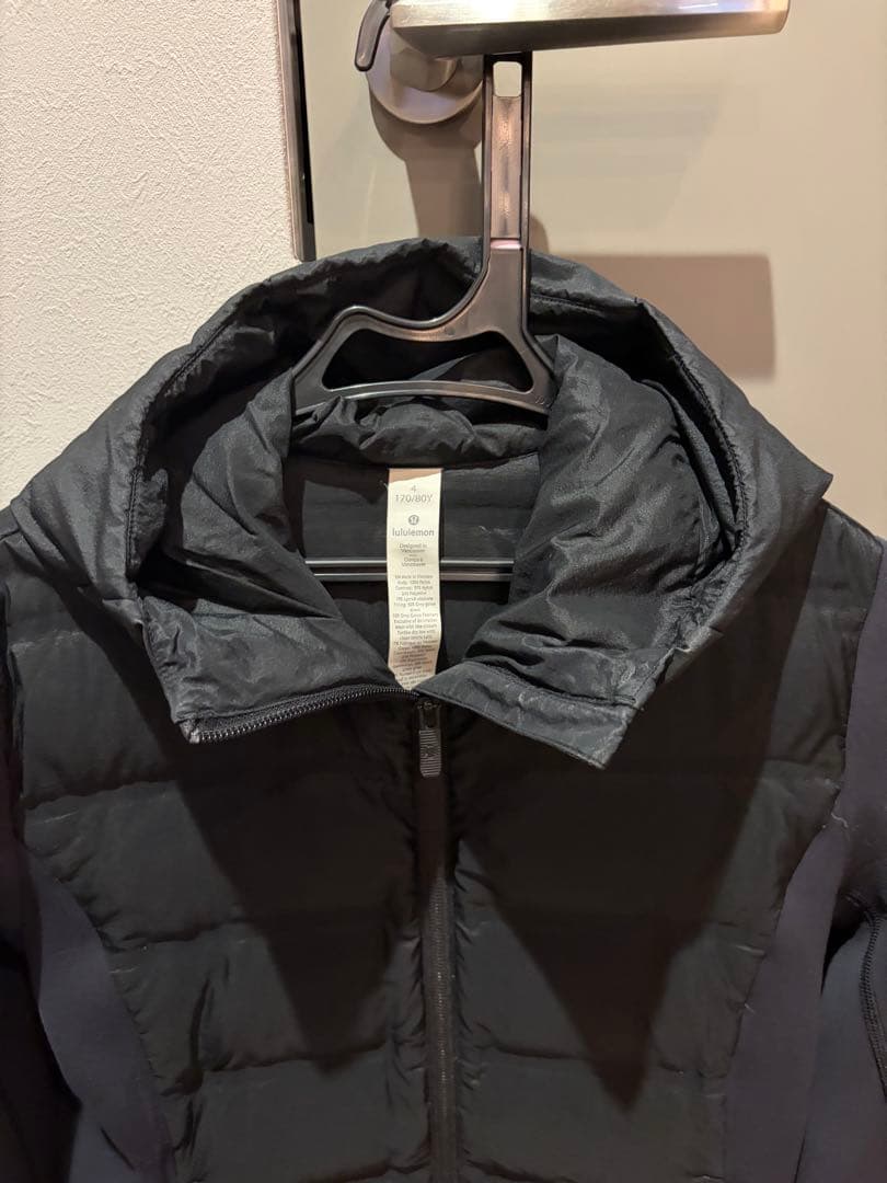 ルルレモンDown and Around レディースダウンジャケット