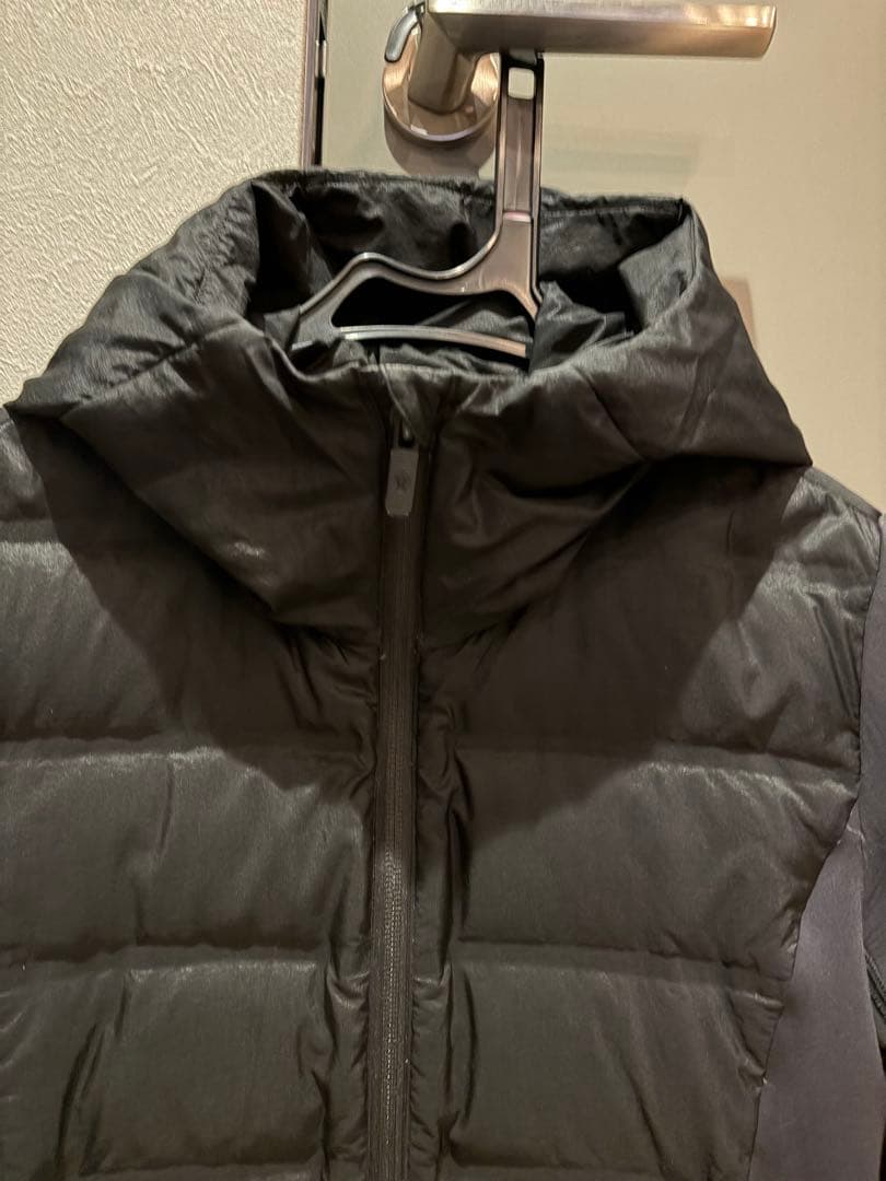 ルルレモンDown and Around レディースダウンジャケット