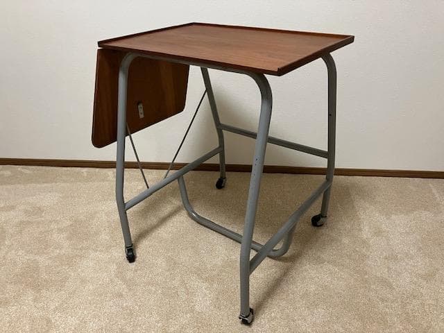 デンマーク製　ビンテージ サイドテーブル