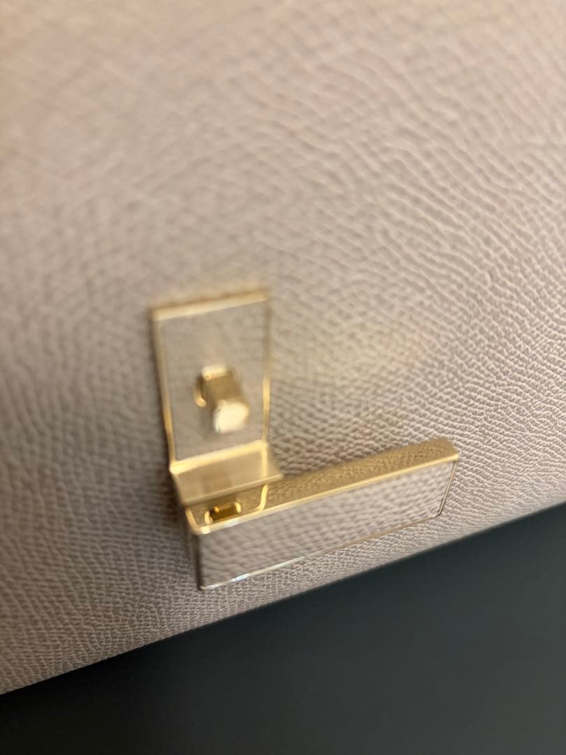 Valextra イジィデ　ミディアム　ヌード